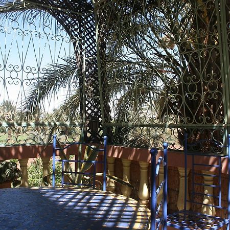 Le Temps De Vivre Bed & Breakfast Варзазат Екстериор снимка