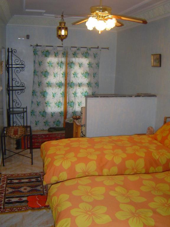 Le Temps De Vivre Bed & Breakfast Варзазат Стая снимка