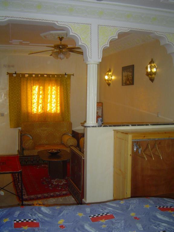 Le Temps De Vivre Bed & Breakfast Варзазат Стая снимка