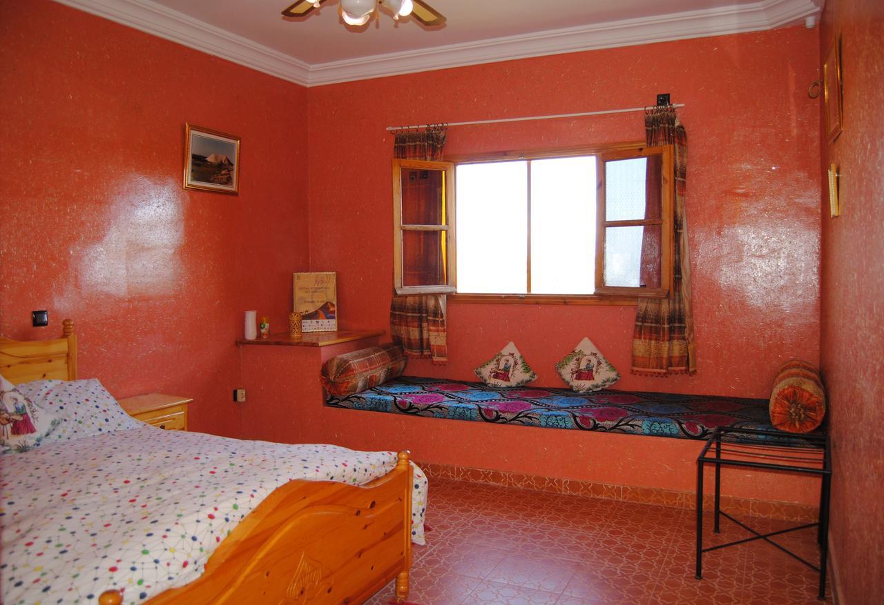 Le Temps De Vivre Bed & Breakfast Варзазат Екстериор снимка