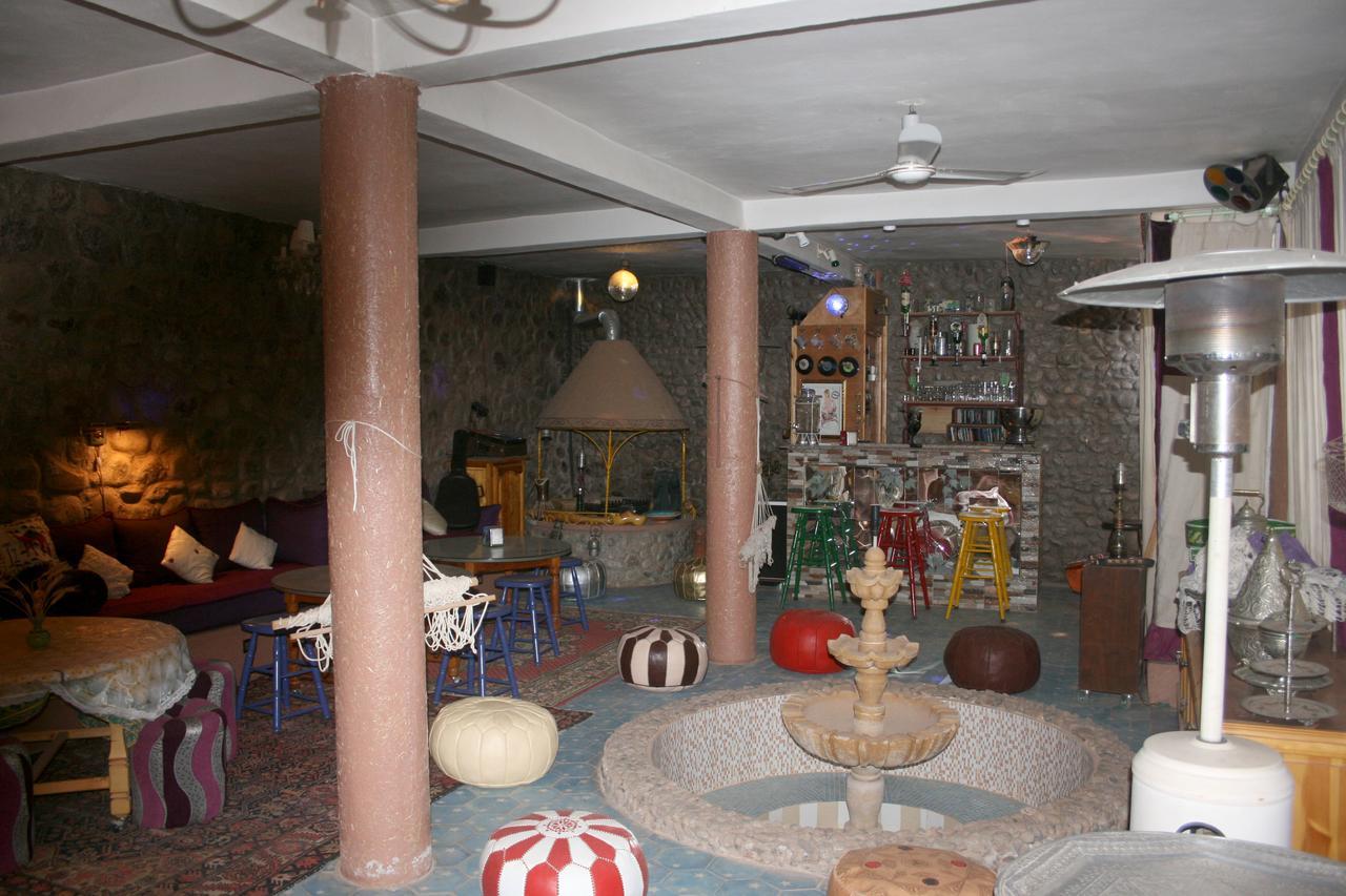 Le Temps De Vivre Bed & Breakfast Варзазат Екстериор снимка
