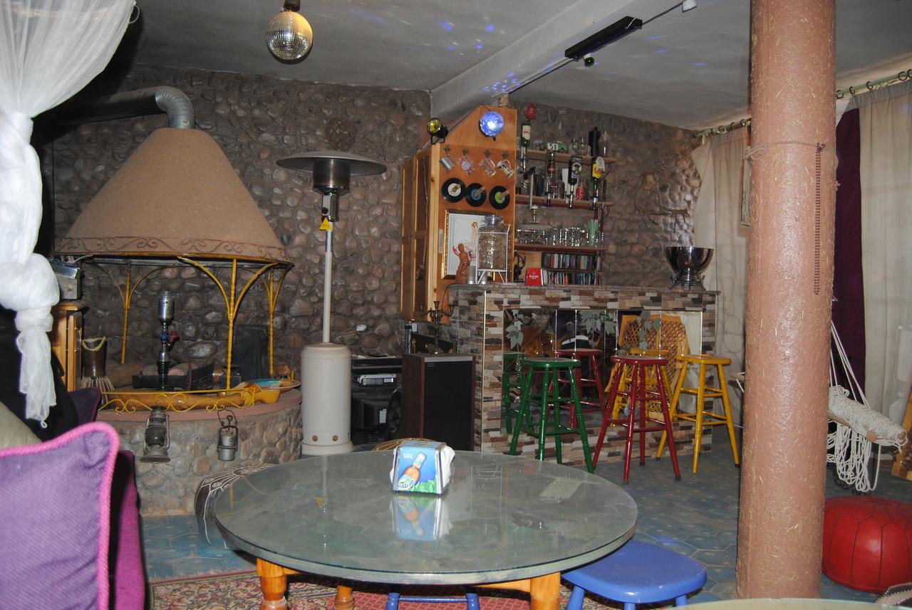 Le Temps De Vivre Bed & Breakfast Варзазат Екстериор снимка