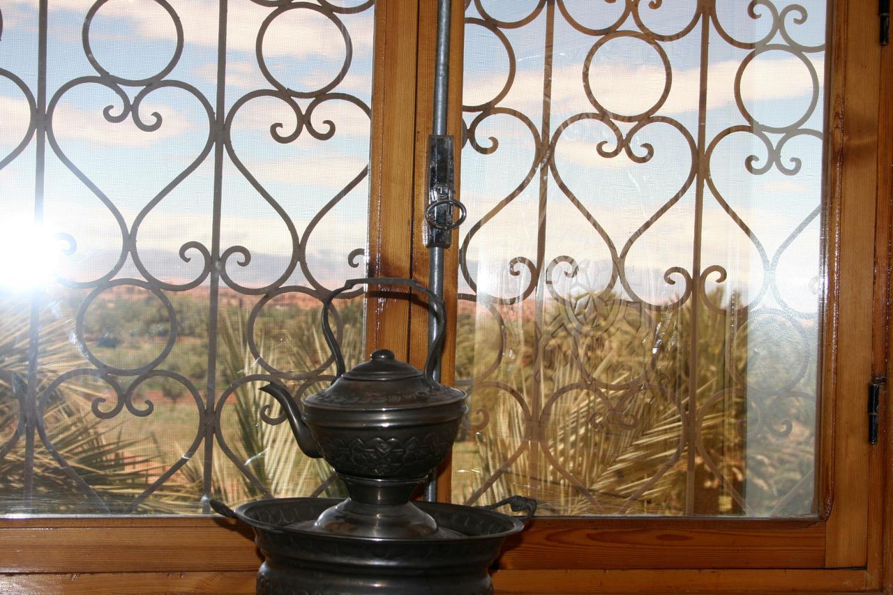 Le Temps De Vivre Bed & Breakfast Варзазат Екстериор снимка